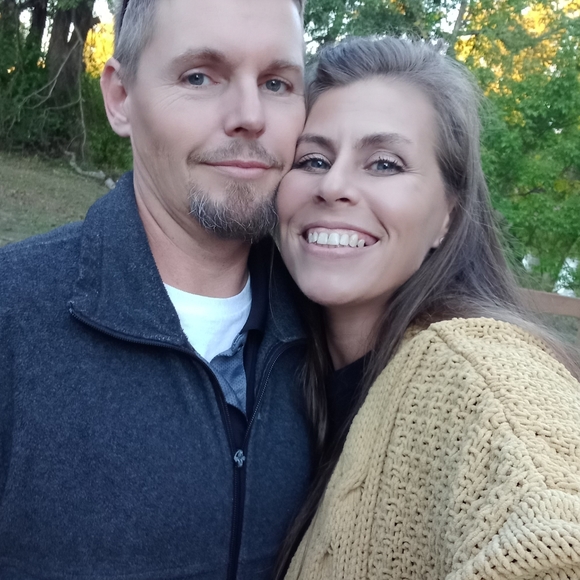 Meet your Posher, Jessica - Picture 3 of 4